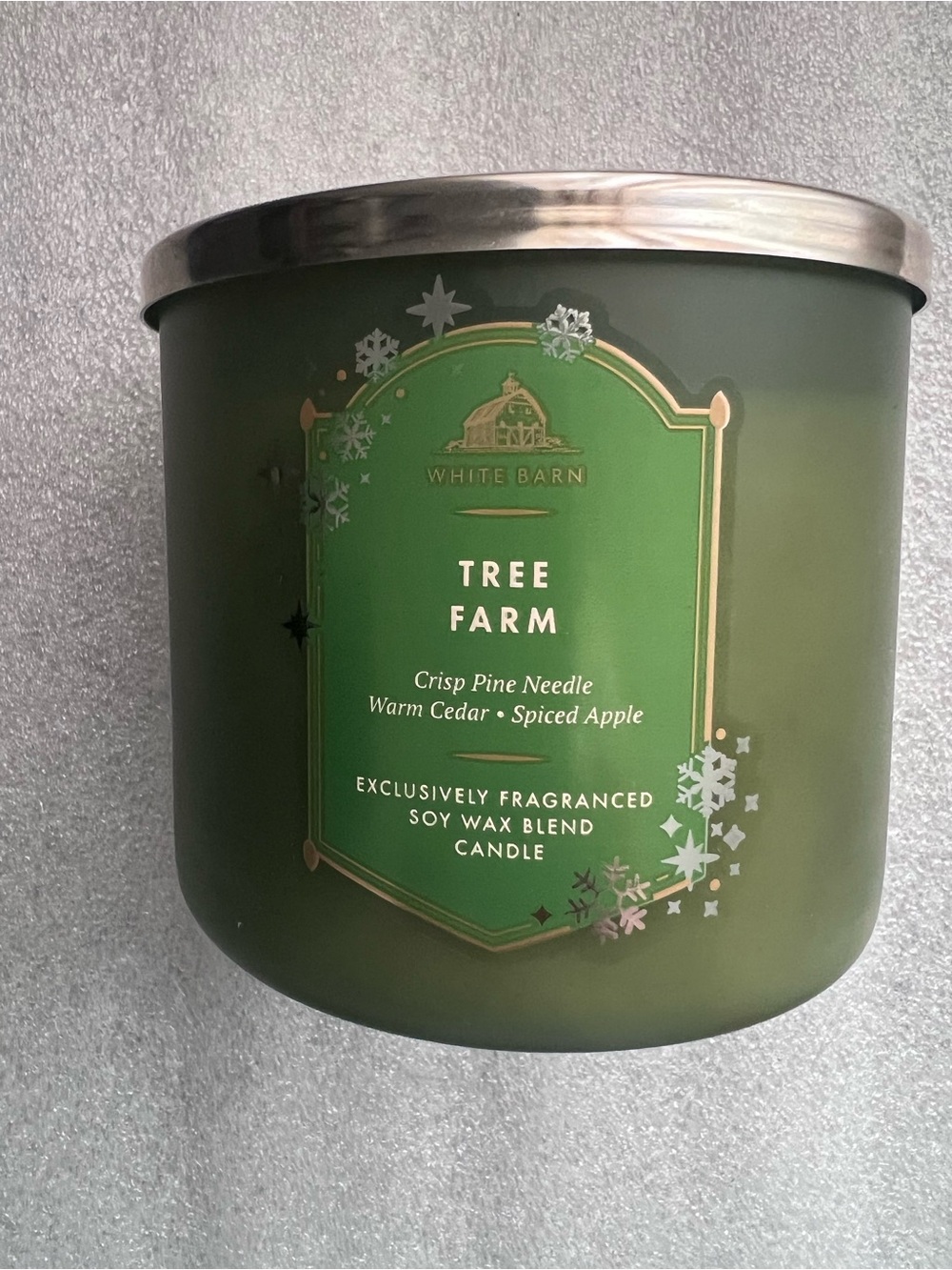 White Barn Green Tree Farm Holiday Candle with Silver Lid